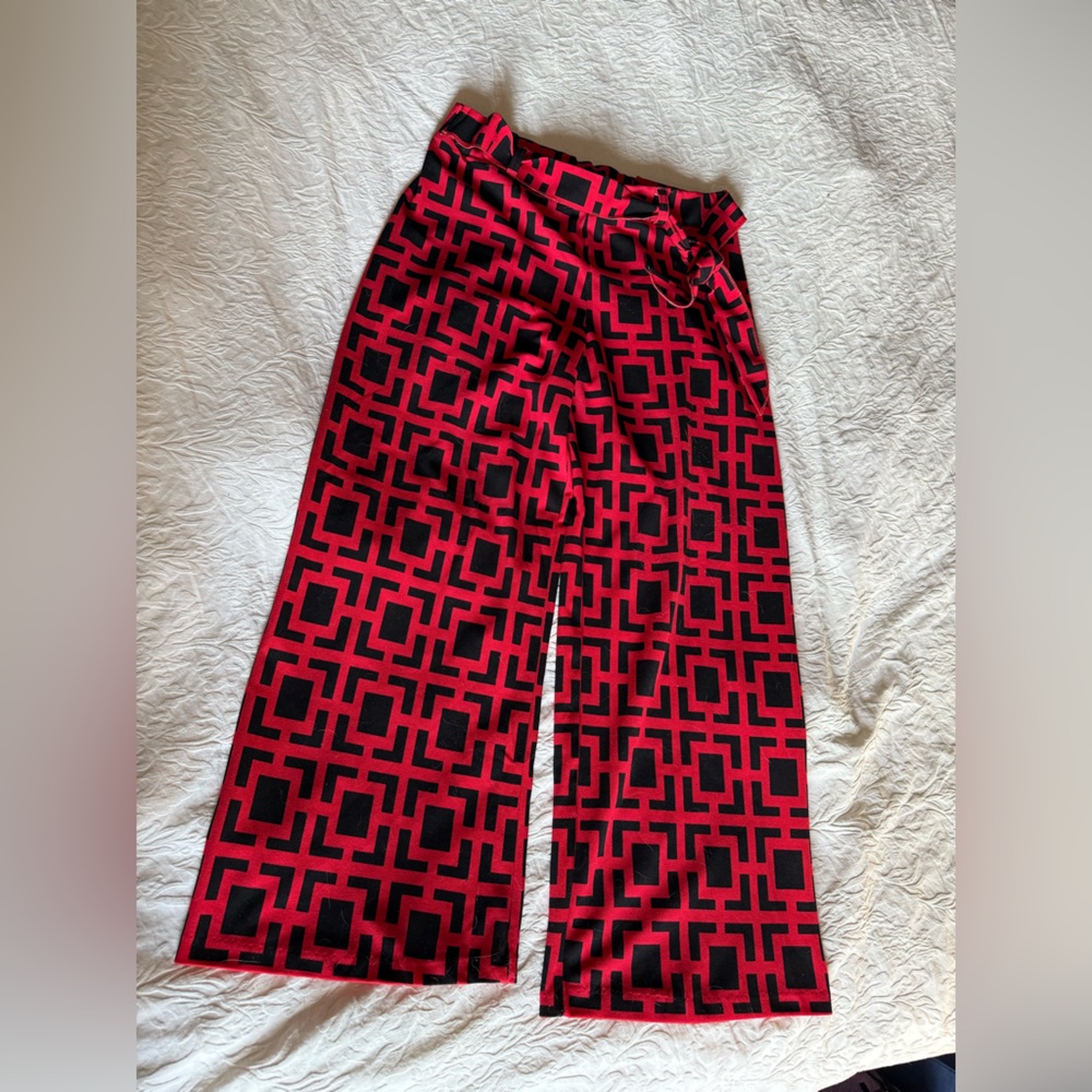 Red and Black Geometric Pattern Pants